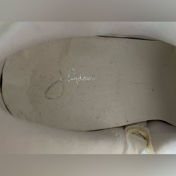 J ADAMS Mod Booties - Picture 8 of 9